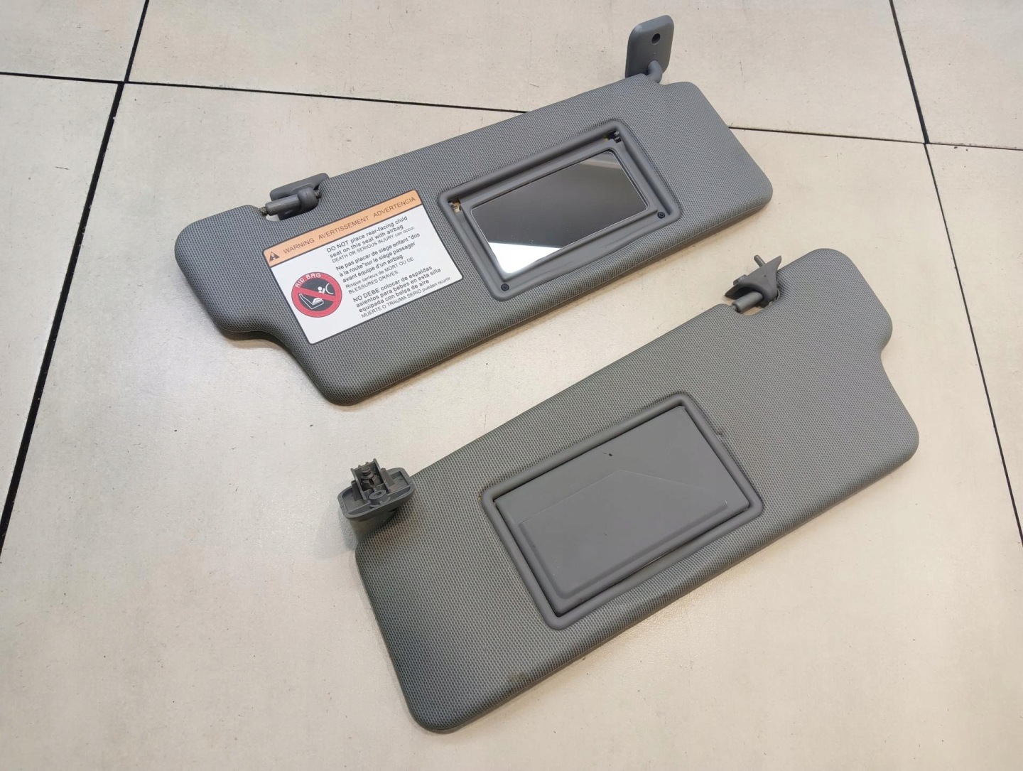 Blende Abdeckung PRZECIWSLONECZNA CHEVROLET LACETTI 1.4
