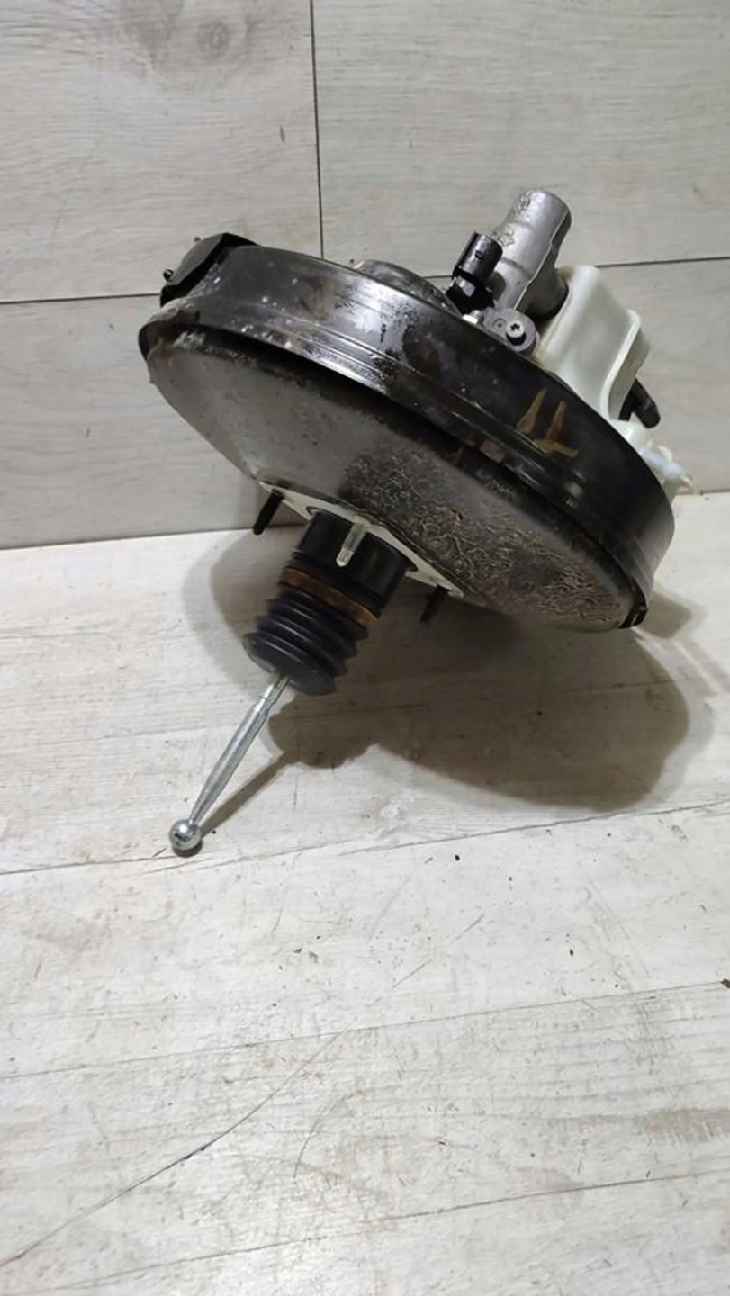 Volkswagen Tiguan Lift 5N0 servo pumpa kočnice