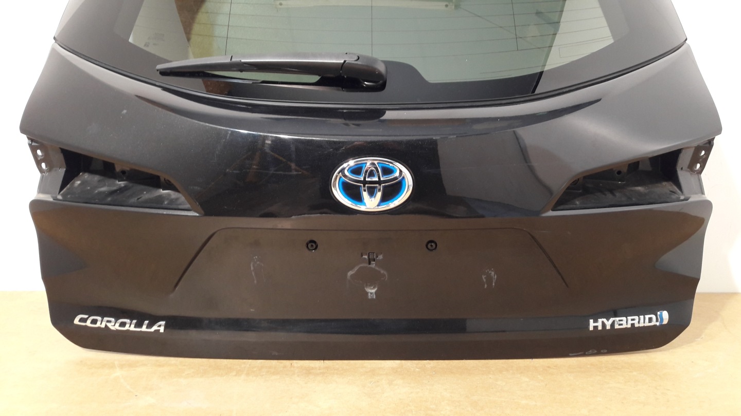rear trunk door TOYOTA COROLLA E21 KOMBI electrical 209 (H126)