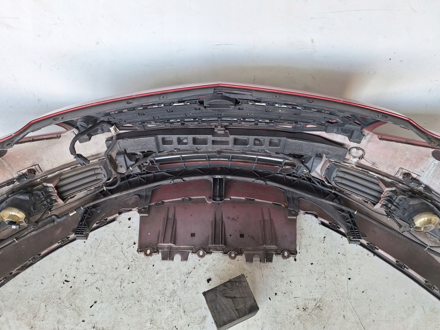 OPEL INSIGNIA A 08-13 bumper XENON + PDC