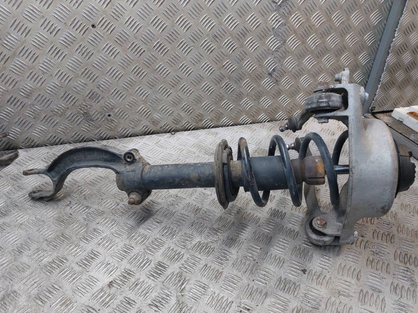 shock absorber + spring left front + right front AUDI A4 B8 8K0413031AN