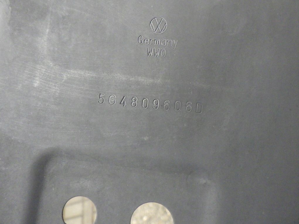 VW GOLF 7 VII 5G 5G4 HB 5D 2012- right pillar