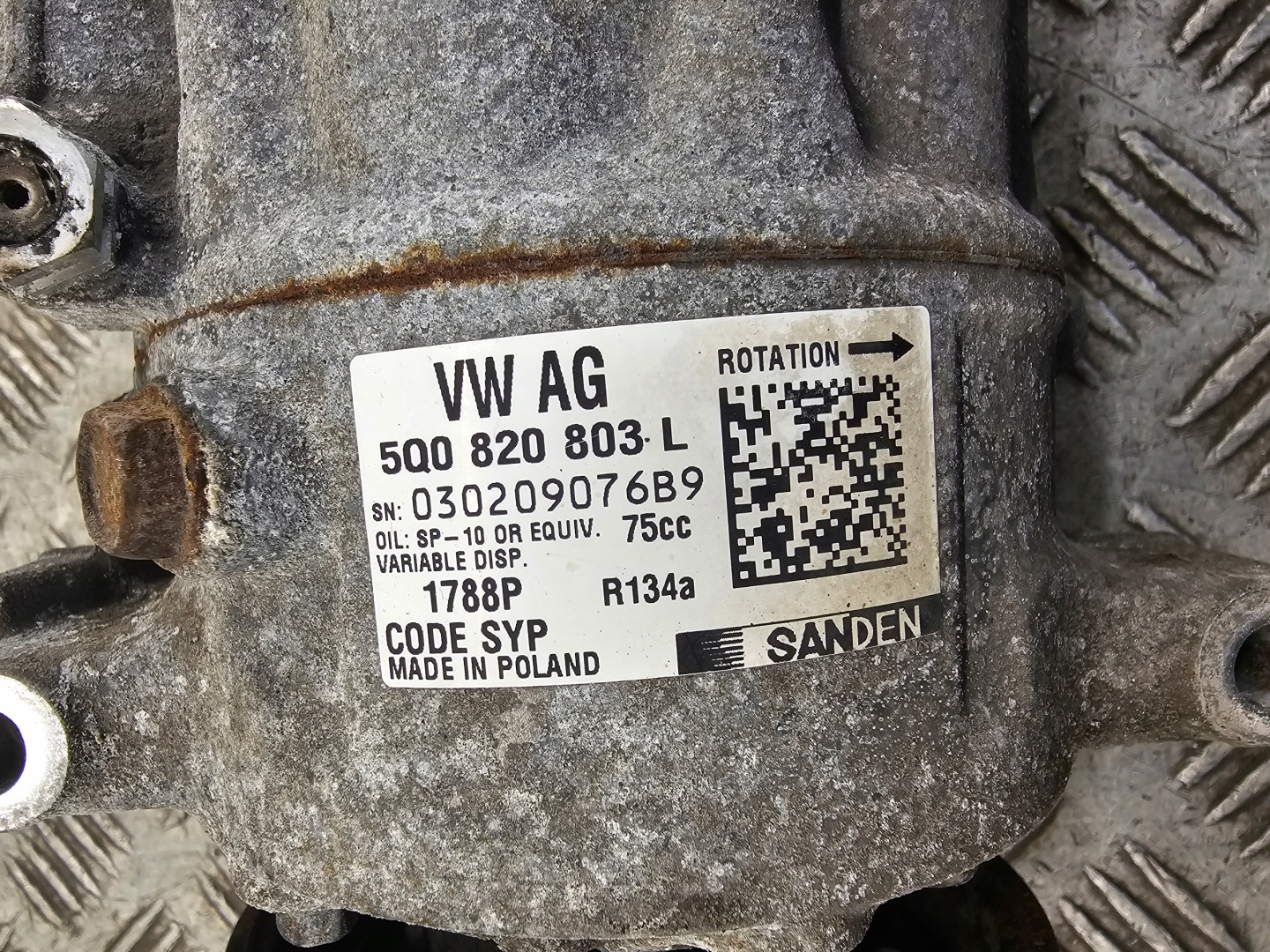 Sanden 5Q0820803L compressor klimy kompersor nowka