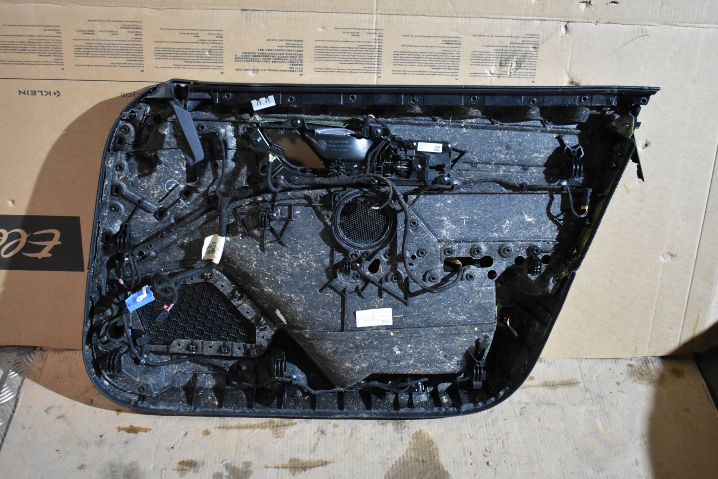 upholstery side door front left PORSCHE TAYCAN 1