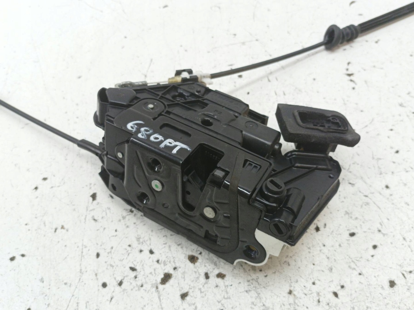 lock door rear part right EU 5E0839016 Skoda Yeti and (2009- )