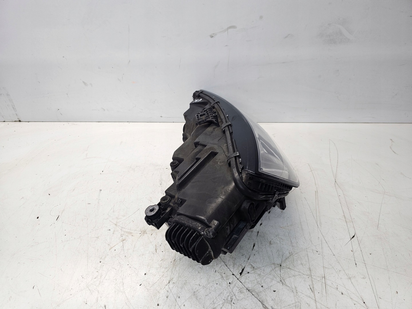 REFLEKTOR right front FULL LED AUDI A4 B9 8W0941034A
