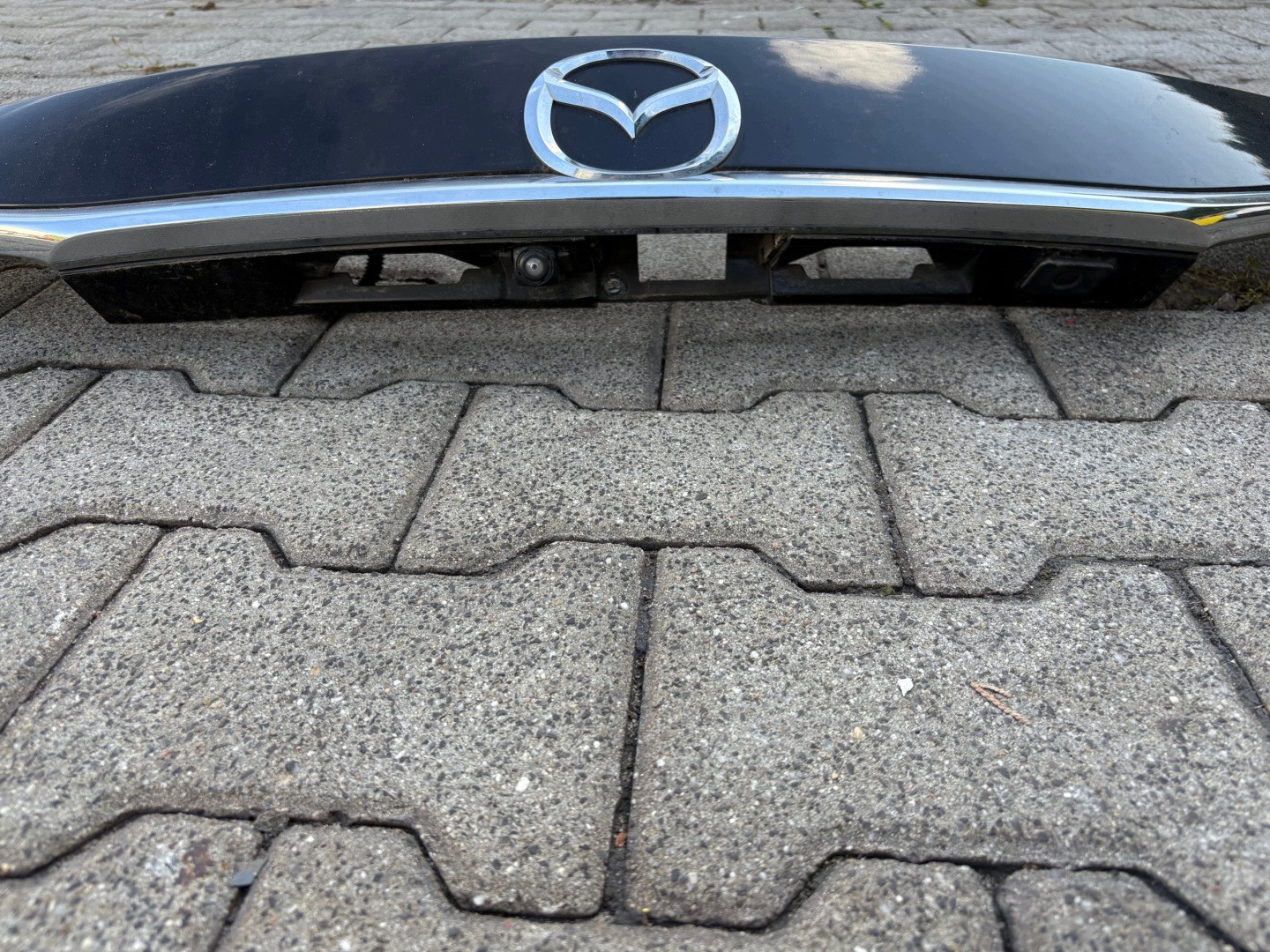 Mazda 6 GJ cap bonnet rear part Kamera reversing 41W