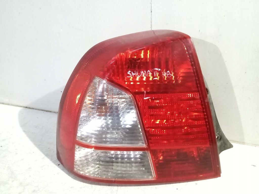 Kia Shuma II light left rear part rear
