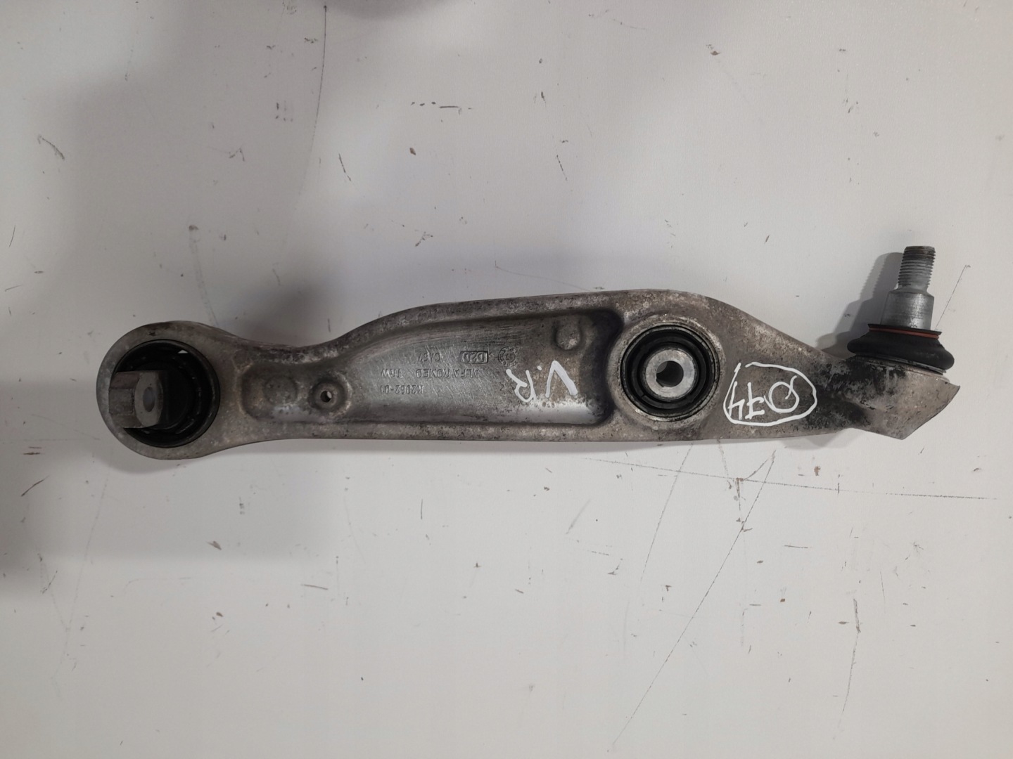 ALFA ROMEO STELVIO arm front right K2062-01 (Q74)