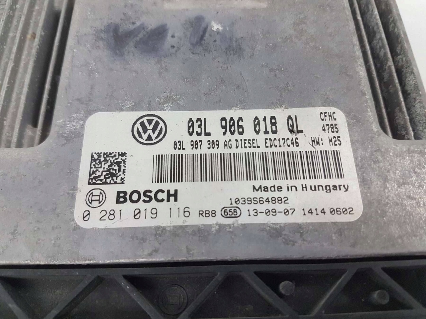 Skoda Superb II 2.0 TDI computer control unit of the engine 03L906018QL