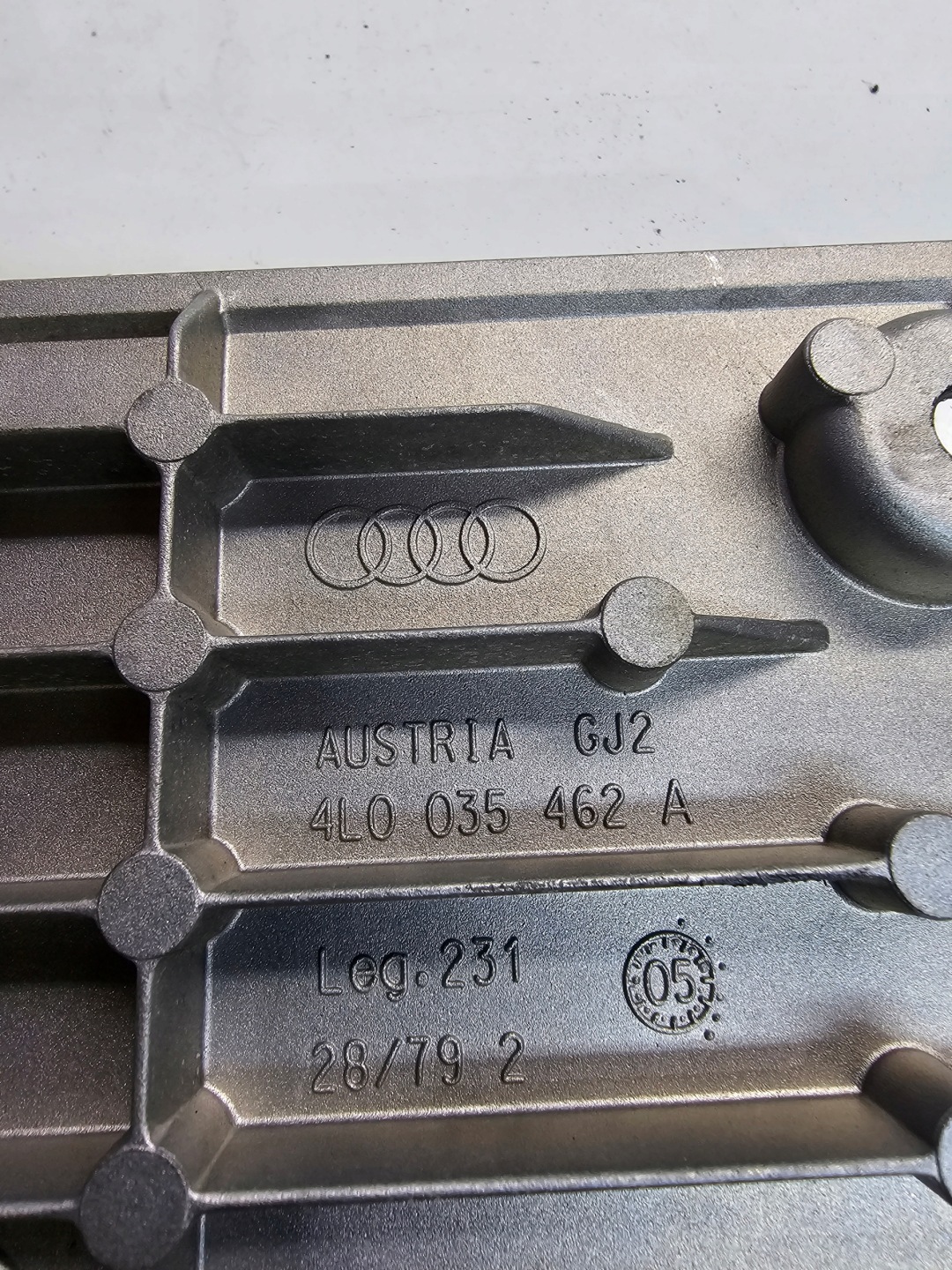 bracket holder STERWNIKA MMI Q7 4L 4L0035462A