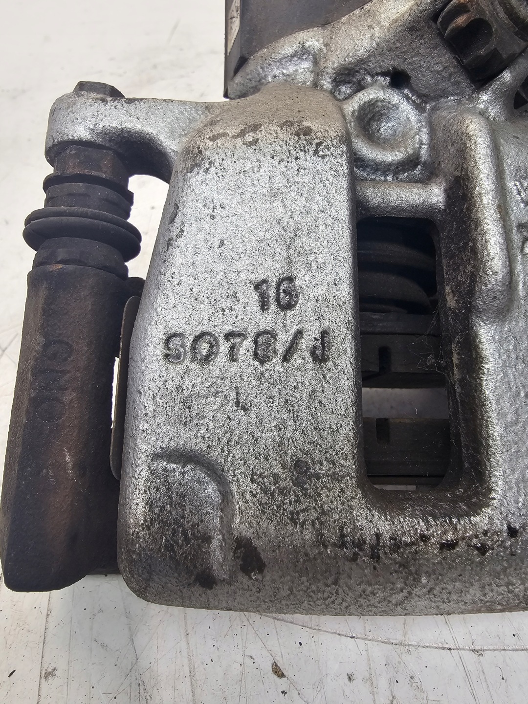 caliper brake left rear part AUDI Q3 8U QUATTRO VW 5078/H