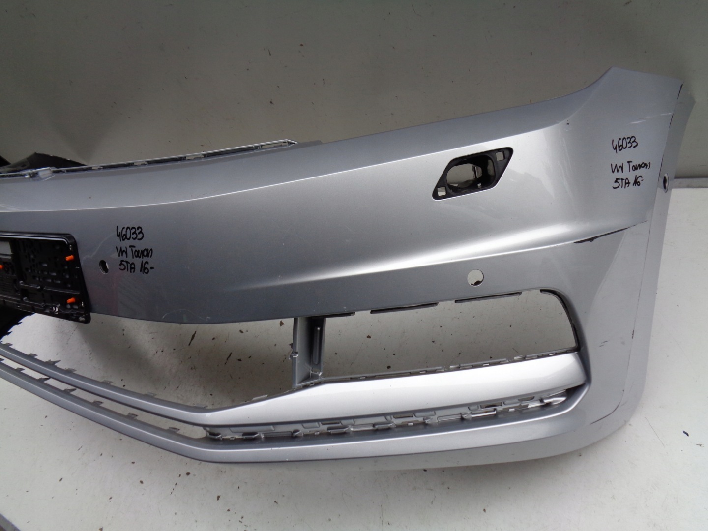 front bumper VW TOURAN 5TA 16- NR 46033
