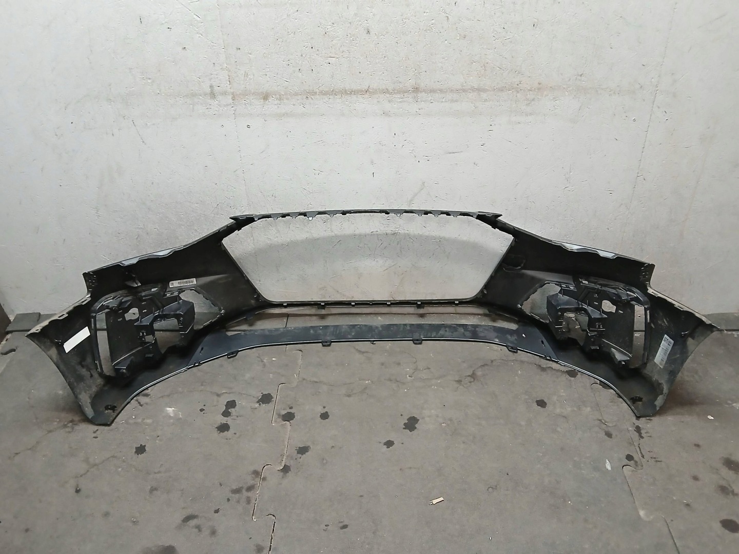 bumper front AUDI A4 B9 8W LIFT S LINE