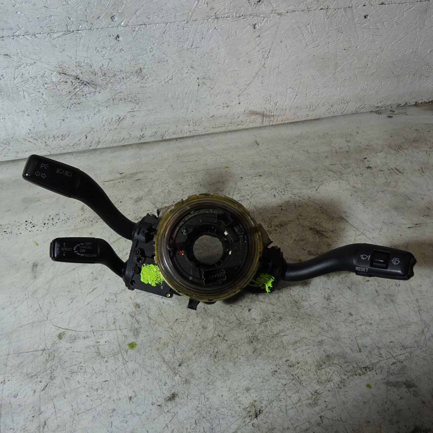 AUDI A8 D3 steering wheel levers and controls 4E0953549