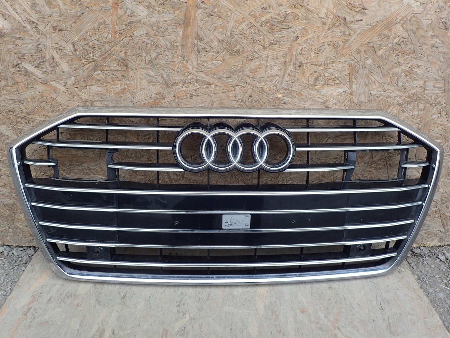 GRILL GRILL AUDI A6 C8 4K S LINE 4K0853651C