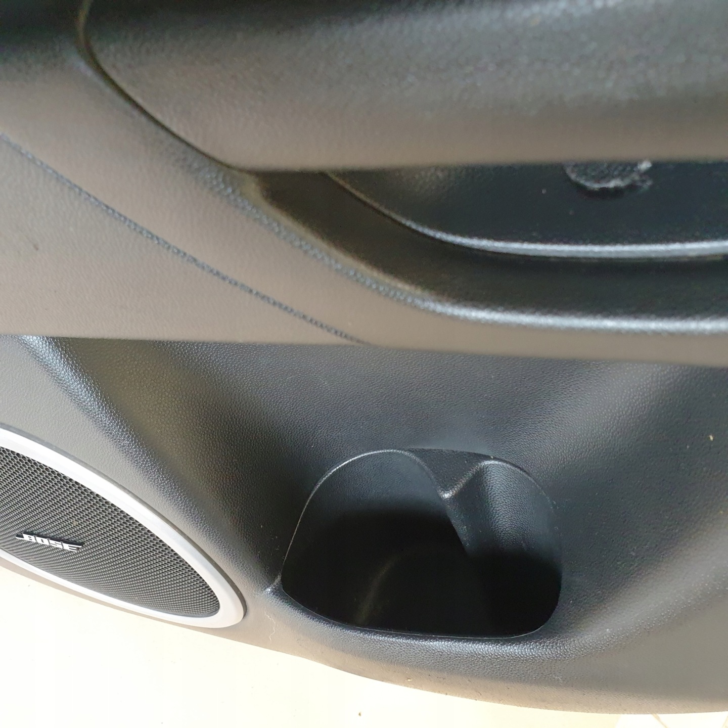 side upholstery door right rear part MAZDA 3 BK 2007r.