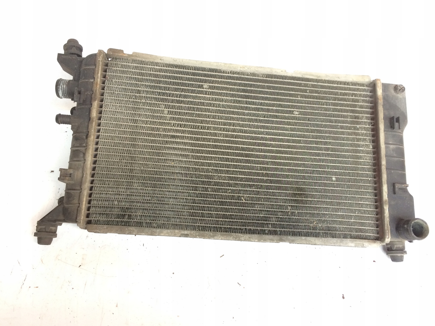 Radiatore / Raffreddatore FORD ESCORT 553B19C65 FORD