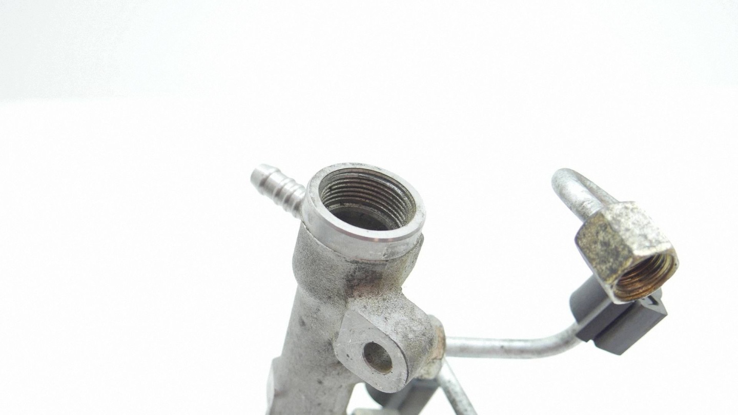 Rampe injection SKODA OCTAVIA III 1.6 TDI 04L089D
