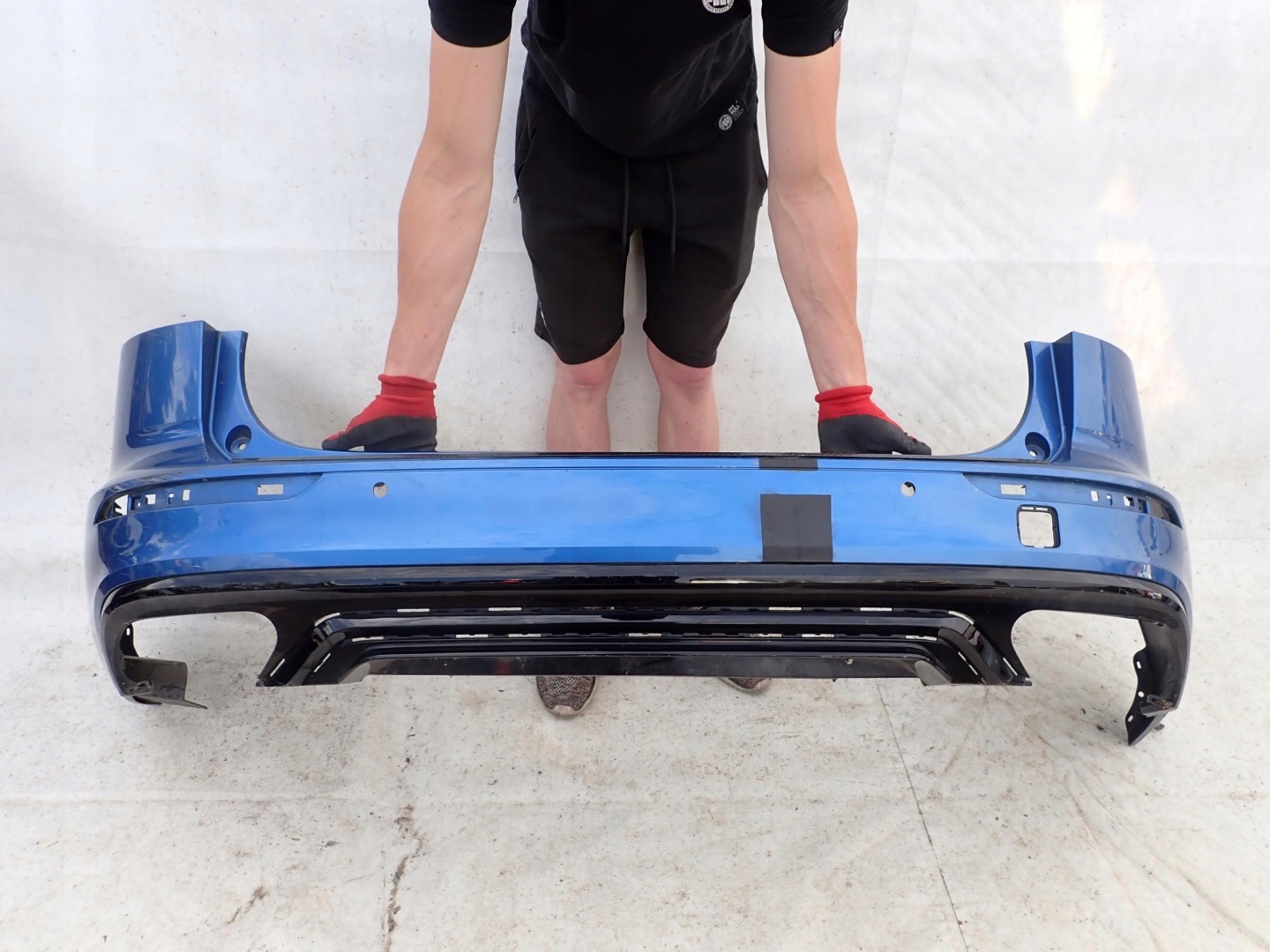 VOLVO V60 II 2 R-design 18-> bumper rear part rear PDC