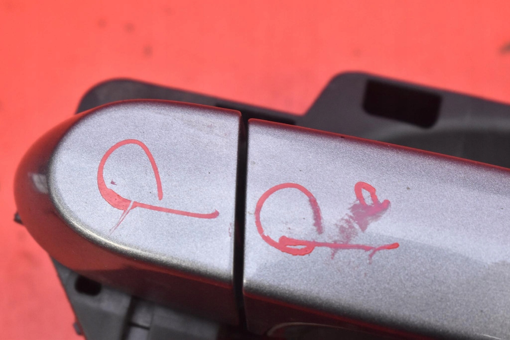 handle right front front A52/7 SPACEGRAU METALLIC BMW E90 E91 LIFT 08-13