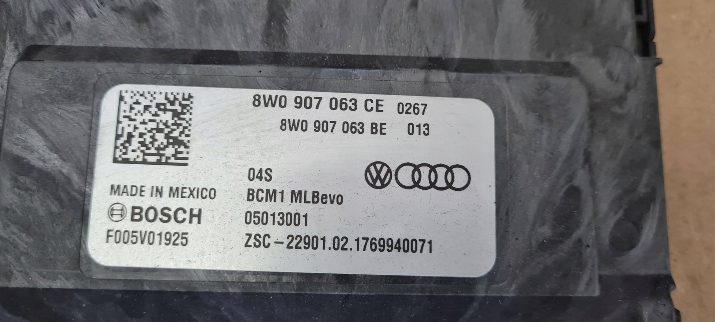 A4 B9 8W modulo Centralina KOMFORTU 8W0907063CE A5 8W