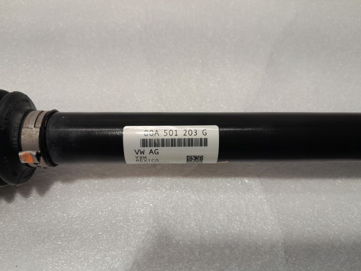 AUDI Q5 80A semi-axis left rear part 80A501203G