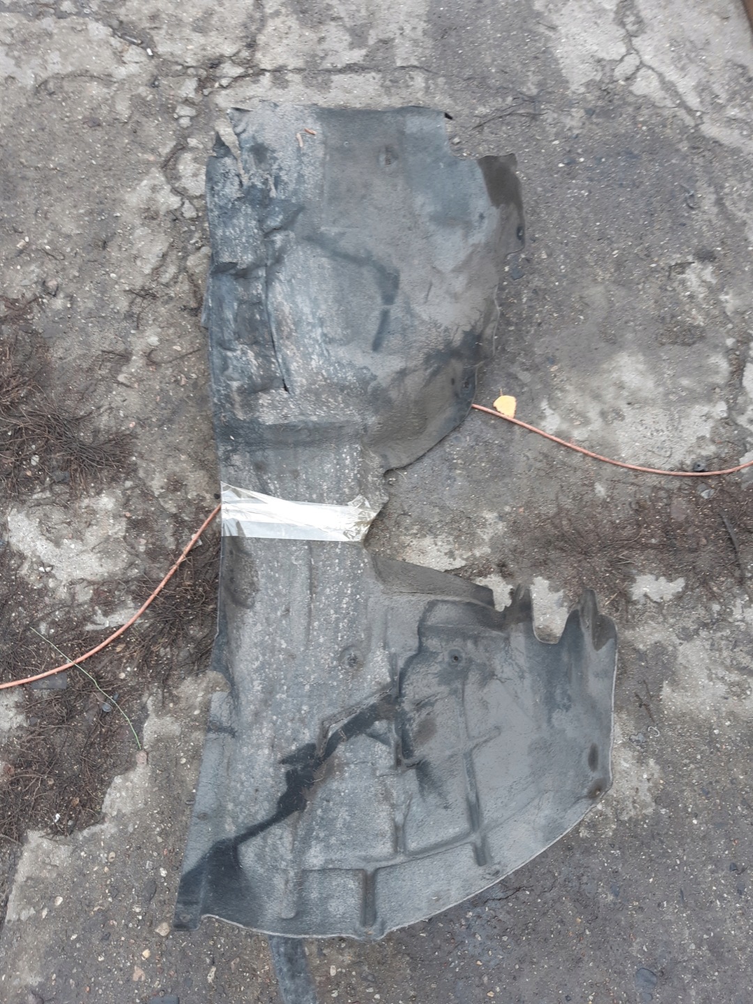 AUDI A7 4G mudguard side left front left front 4G8821171D