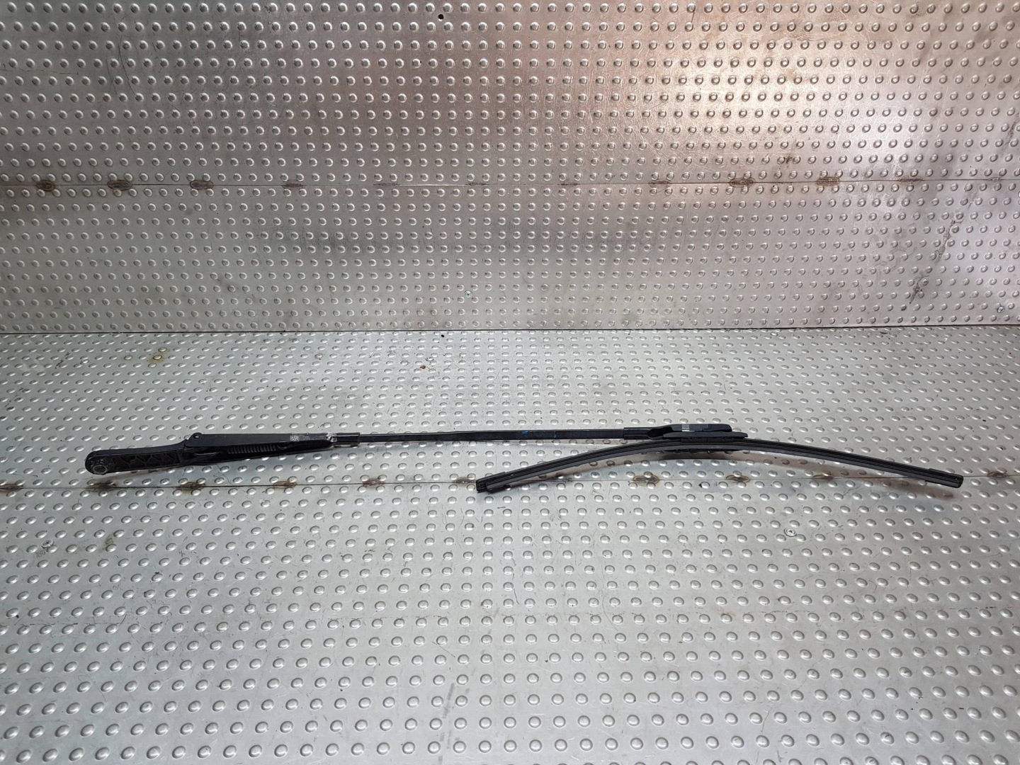 wiper arm right 4G1955408B AUDI A6 C7 4G0 4G9