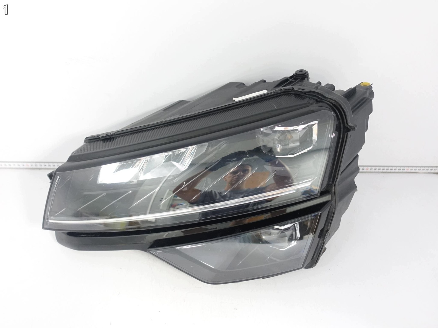 SKODA KAROQ 57B 17-21 light HEADLIGHT FULL LED left front EUROPA