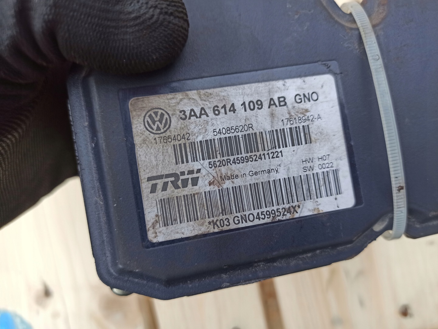 Servofreno ABS VW PASSAT B7 3AA614109AB