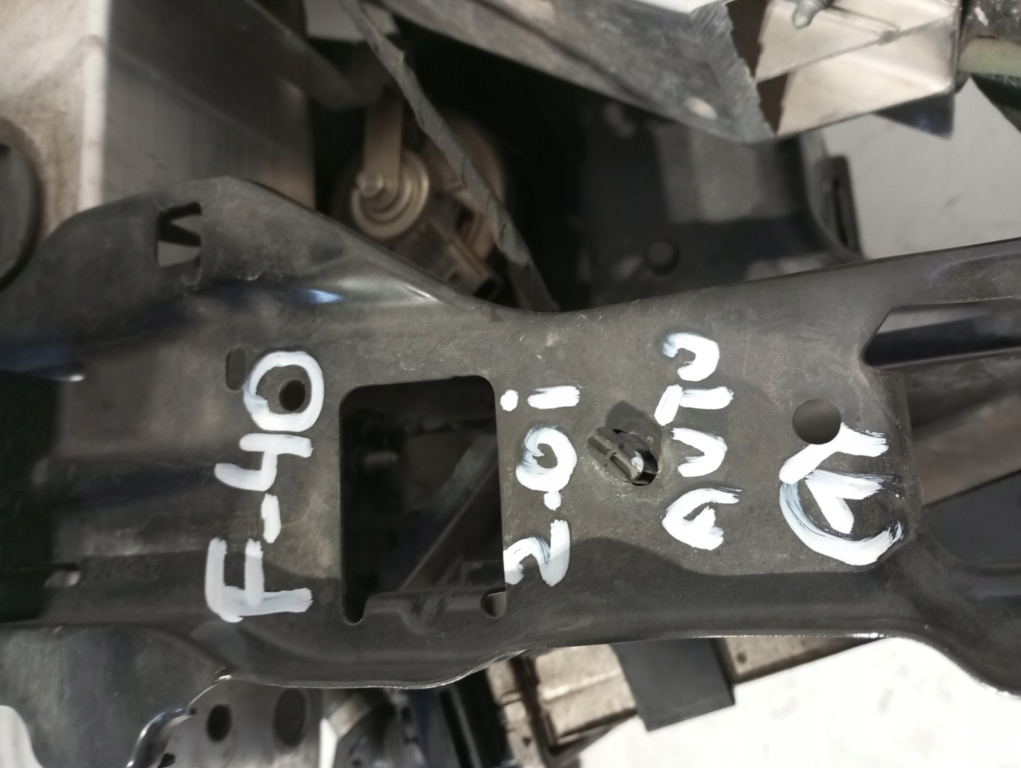 support panel for radiators radiator radiator BMW 1 F40 2,0I AUTO 3,5iM