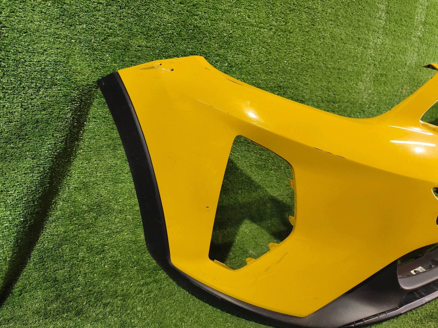 front bumper front KIA STONIC 17- NR.9983