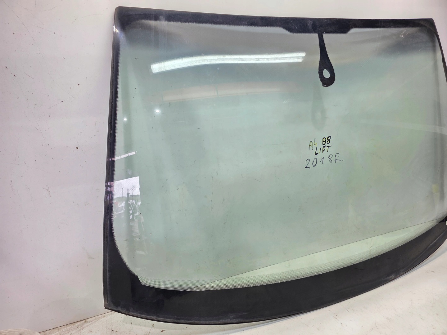 window front iron AUDI A4 B8 LIFT 2018 ROK