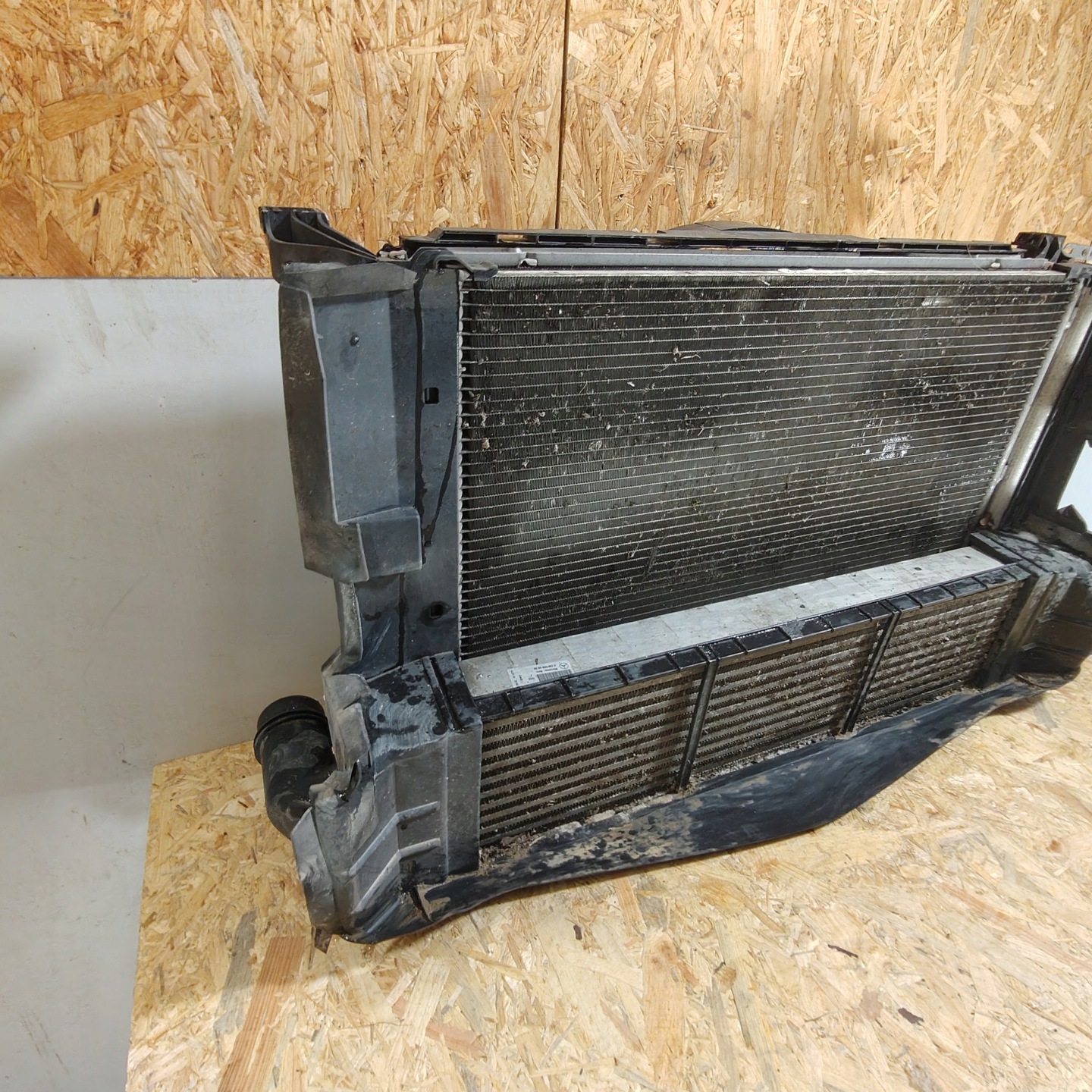 chladiče intercooler vrtule MERCEDES CLA W117 2.2 AUTOMAT