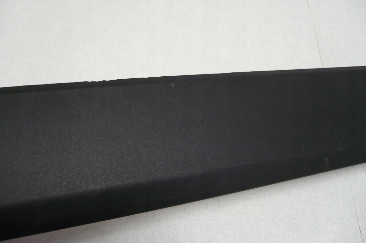 KIA STONIC moulding door right front