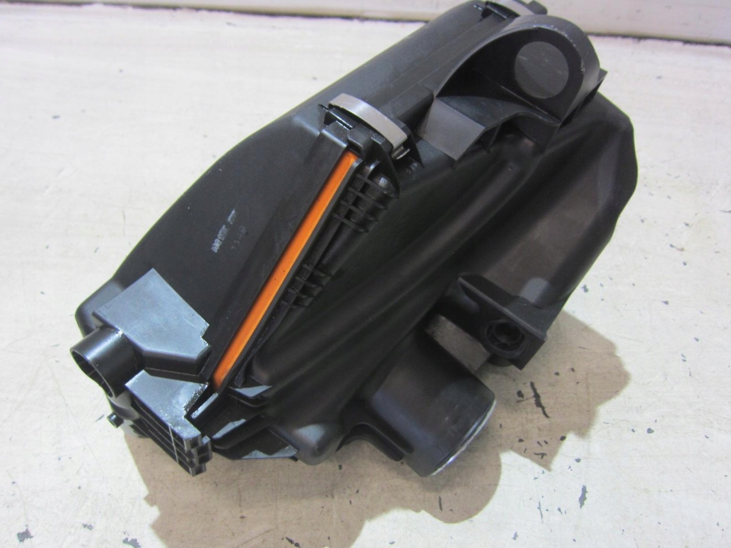 BMW X3 F25 2.8 N52 Gehäuse FILTER luft 7601871