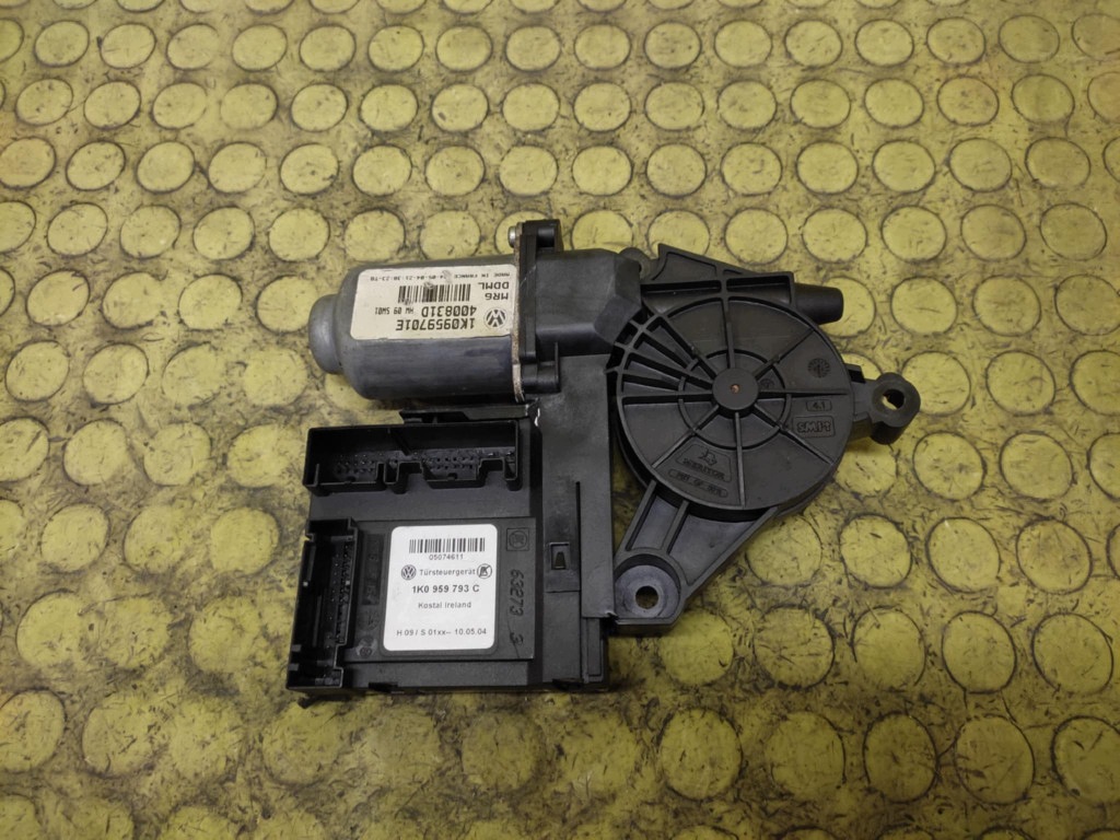 VW GOLF V motor fenster links vorne 1K0959793C