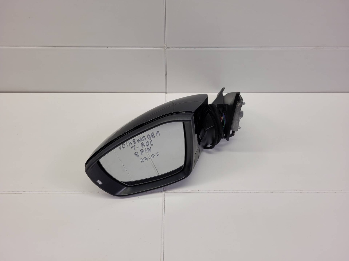 mirror exterior left side Volkswagen T-Roc 2019 2GA857601A