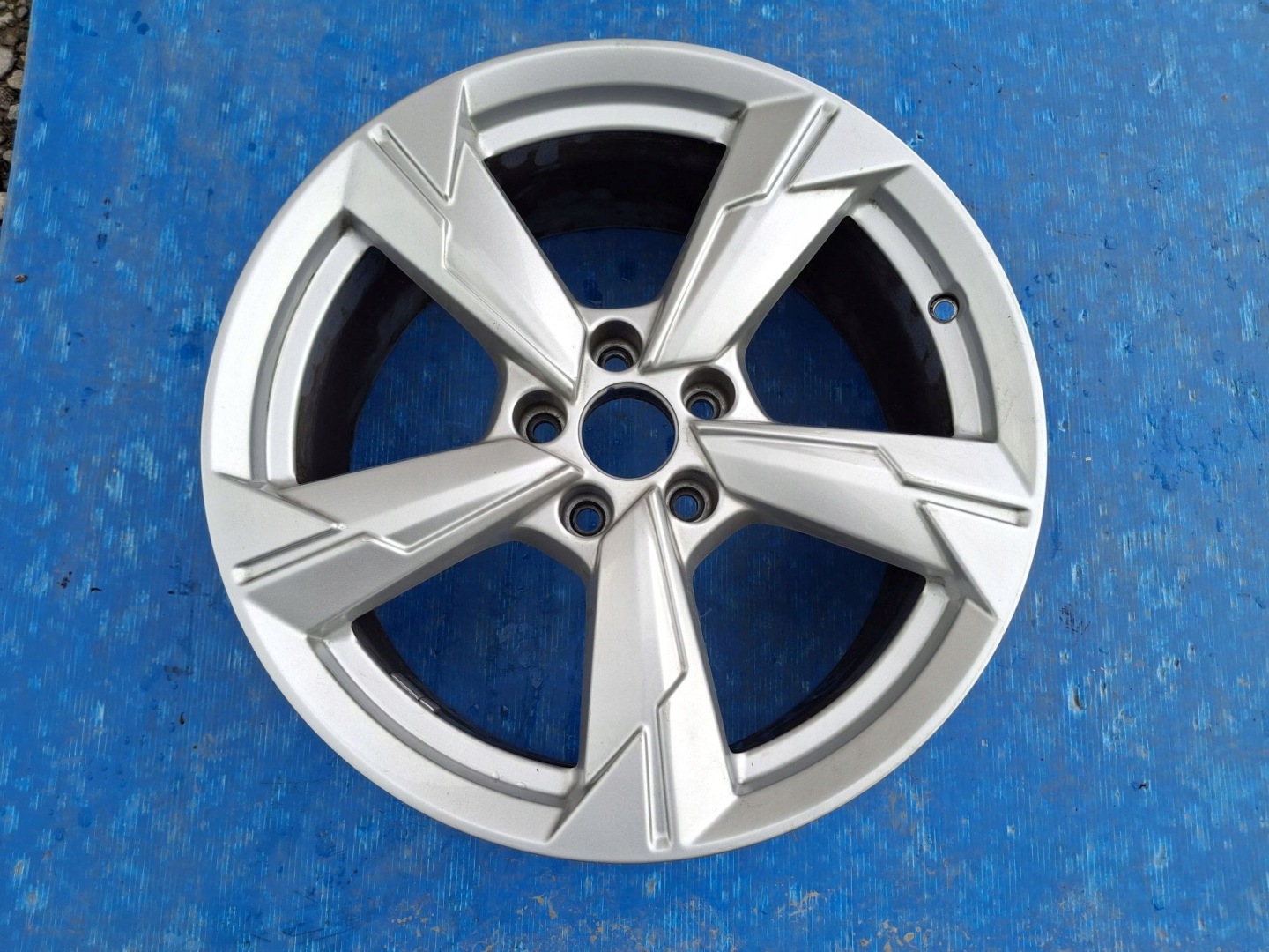 disk AUDI 8Jx18 ET39 5x112 4K0601025D