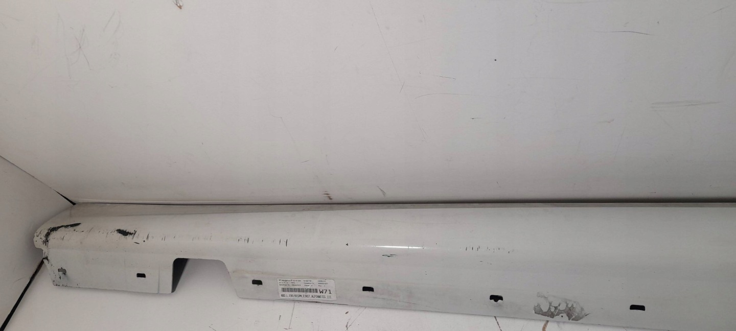 BMW 3 E90 E91 moulding threshold left Alpinweiss III 15857711 (LS70)