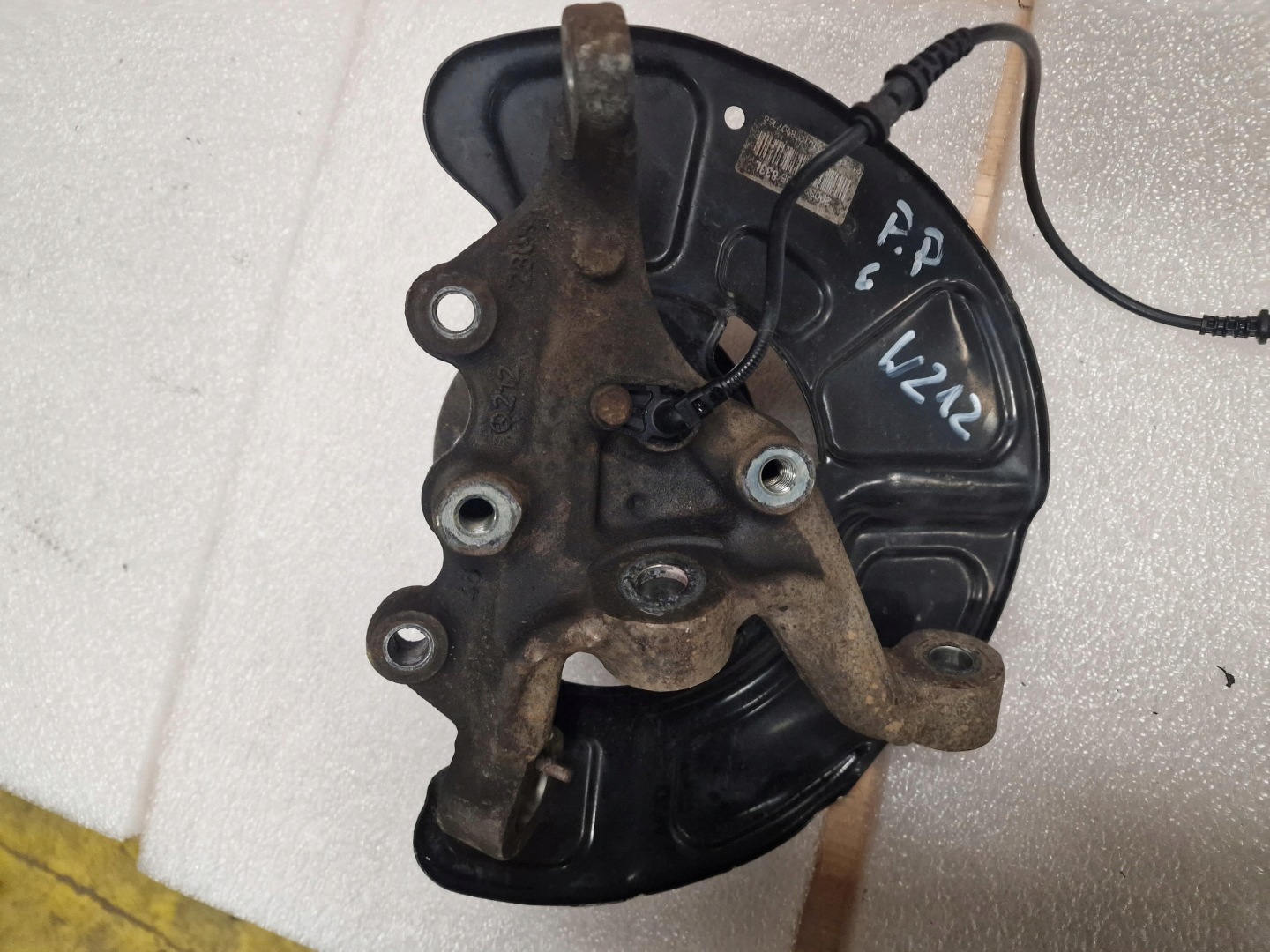 swing front right MERCEDES W212 2.2 CDI