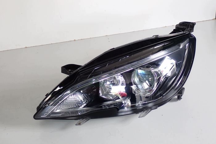 PEUGEOT 308 T9 LED lens LIFT 17-22 reflektor left light left