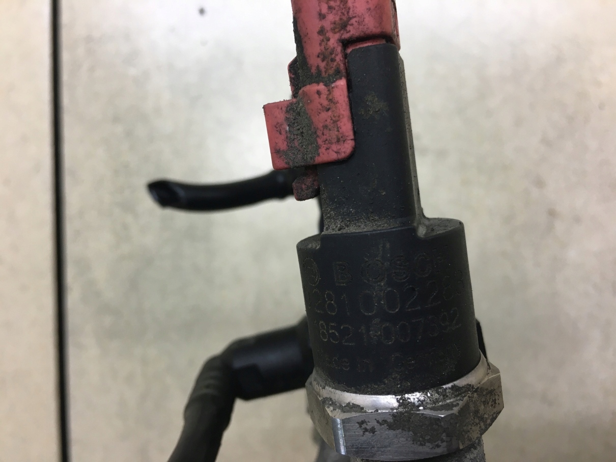 Rampe injection C5 et 2.2 HDI 0445214017 028102283