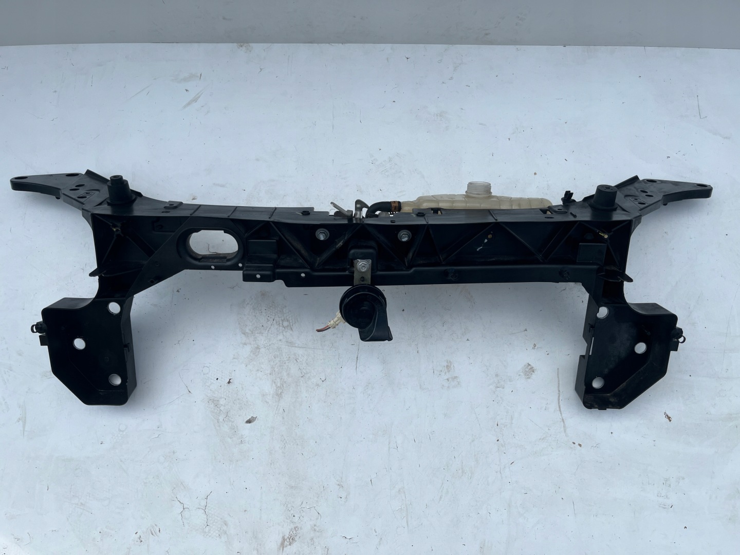 support panel for radiators pillar iron Renault CLIO III 3 LIFT 09-12r.