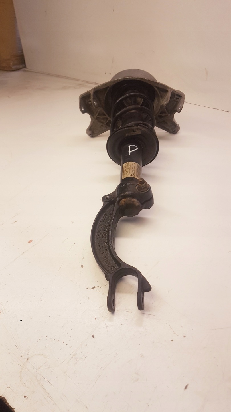 shock absorber right front AUDI A4 B8 A5 8T0413031AE