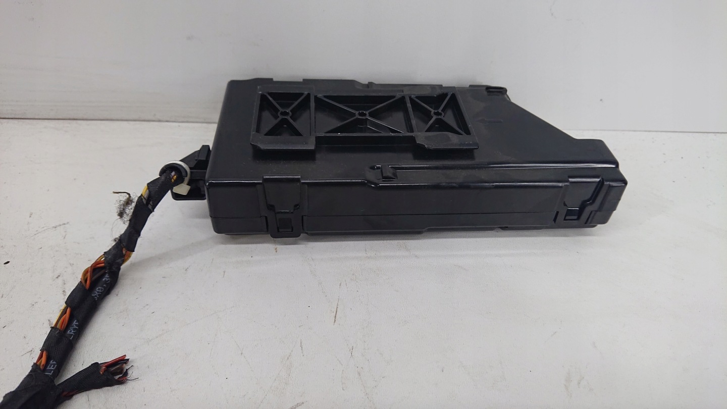 VW Polo 6R 09- media interfejs module control unit