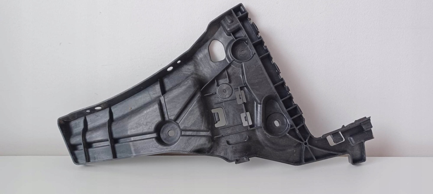 Supporto staffa Paraurti posteriore AUDI A3 8Y4 8Y4807377