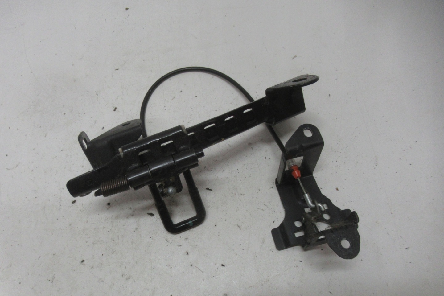 SUBARU FORESTER 11R RYGIEL lock KANAPY right