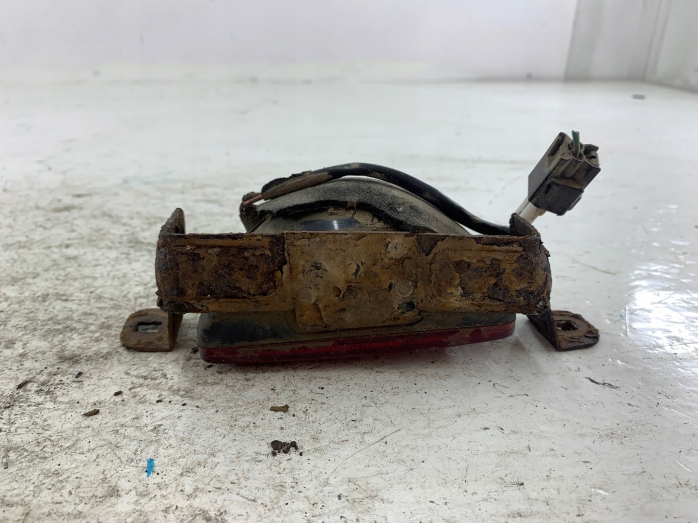SUBARU FORESTER e fanale faro fendinebbia posteriore W paraurti